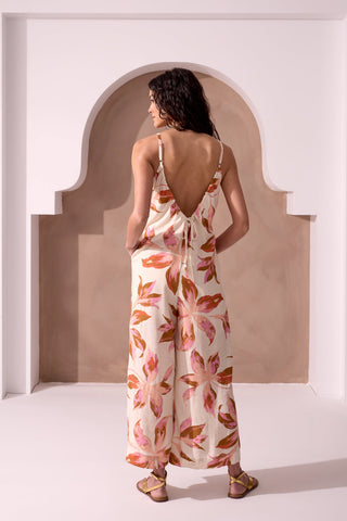 SAVANNAH Soft Linen V-Back Wide-Leg Jumpsuit-Savannah