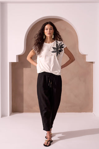 Embroidered Drop Soulder Crew Neck Slub Knit Top-Eggshell
