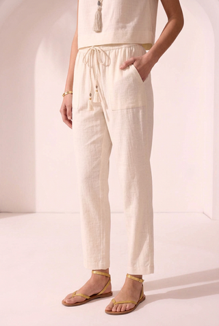 Soft Linen Relaxed Tapered Cropped Pants-Eggshell
